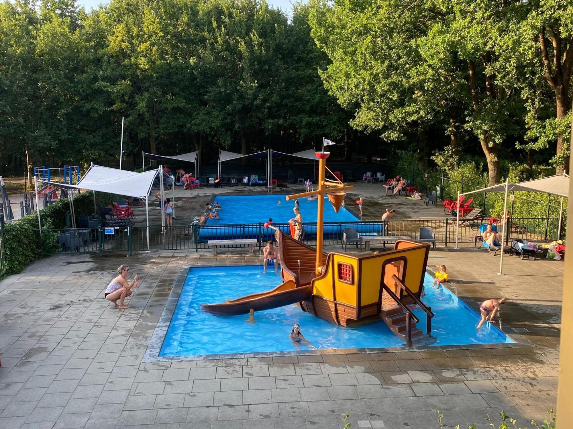 Chalet Near The Loonse And Drunense Duinen Udenhout ภายนอก รูปภาพ